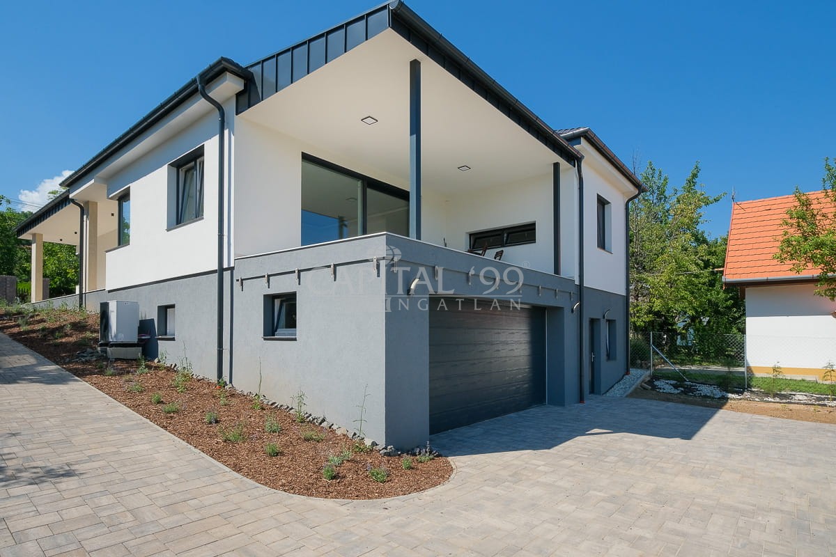 Family House - 4268