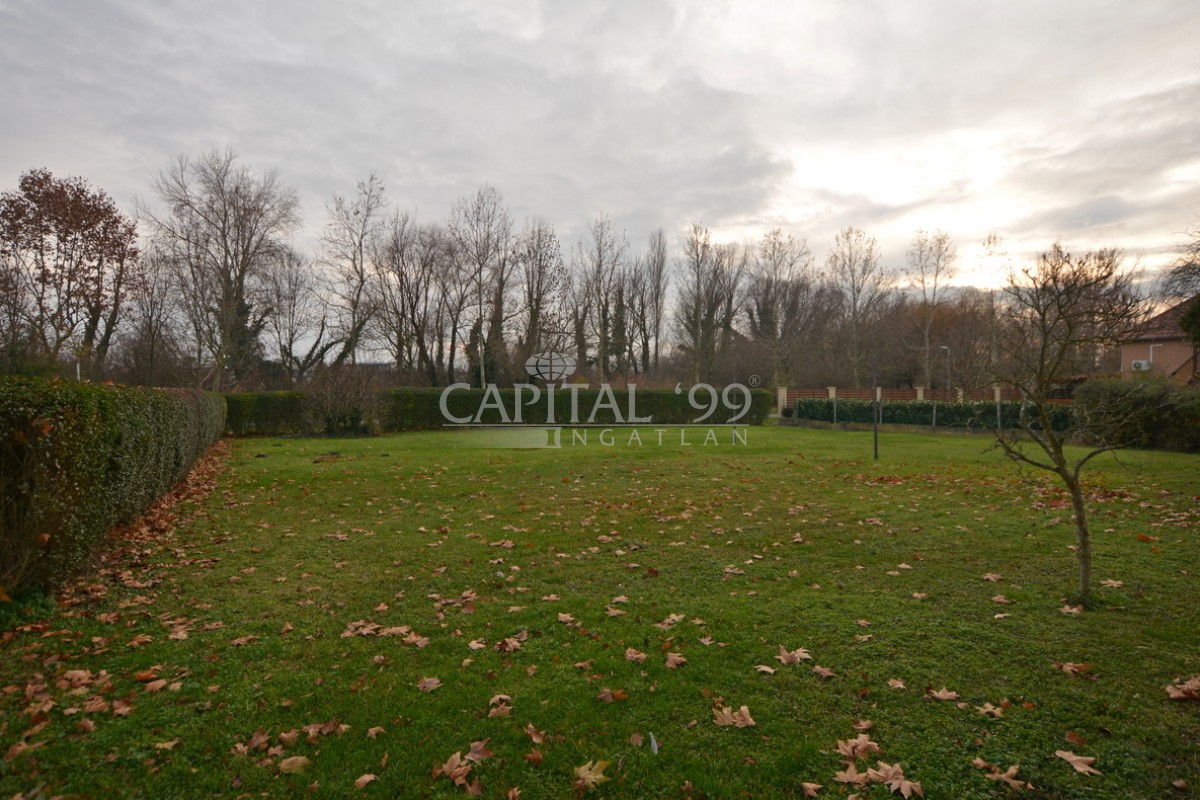 Building site - 4352