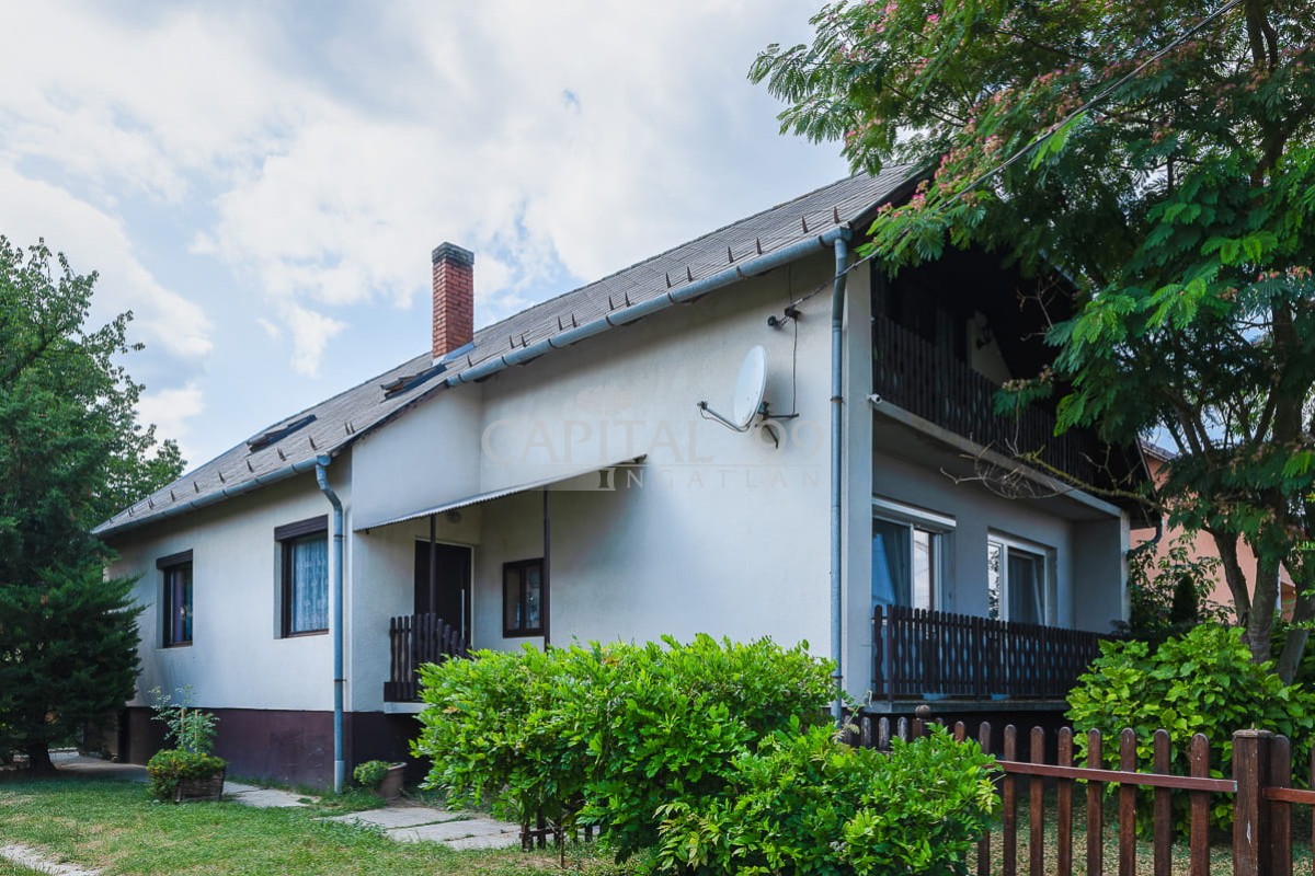 Family House - 4410