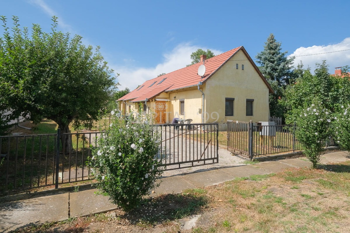 Family House - 4415