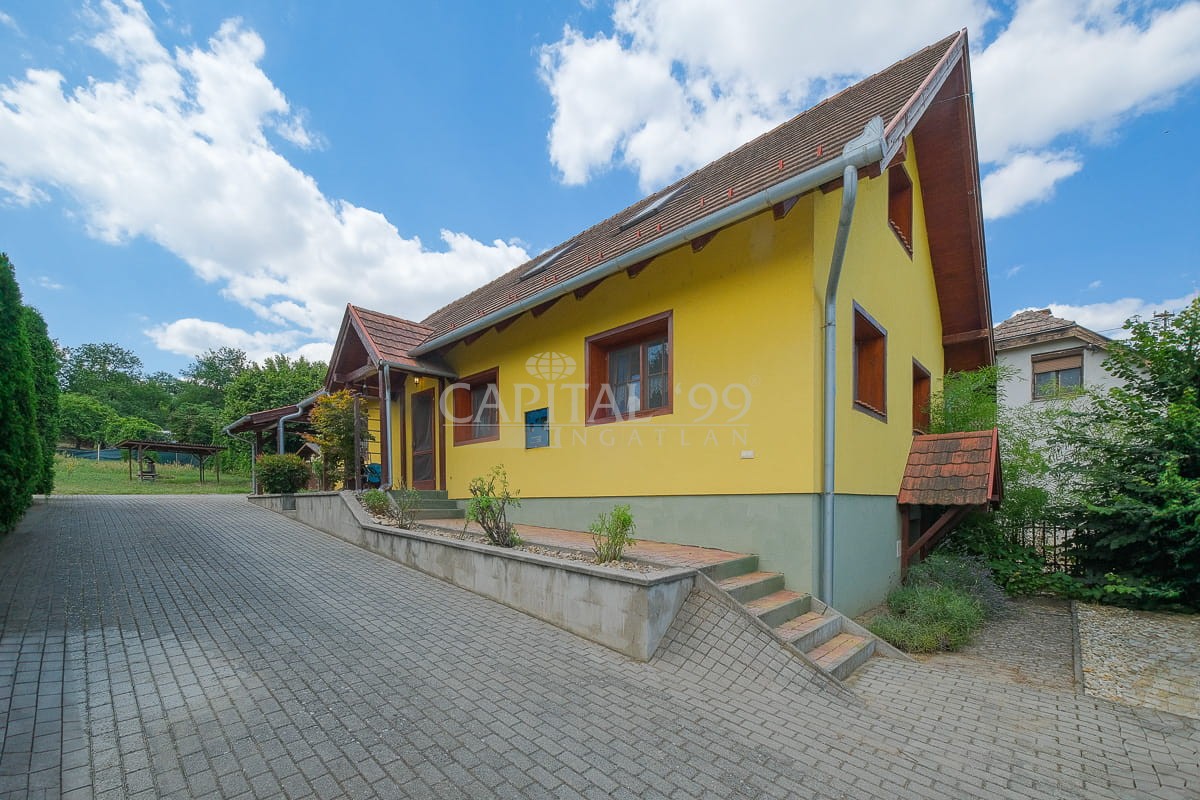 Family House - 4429